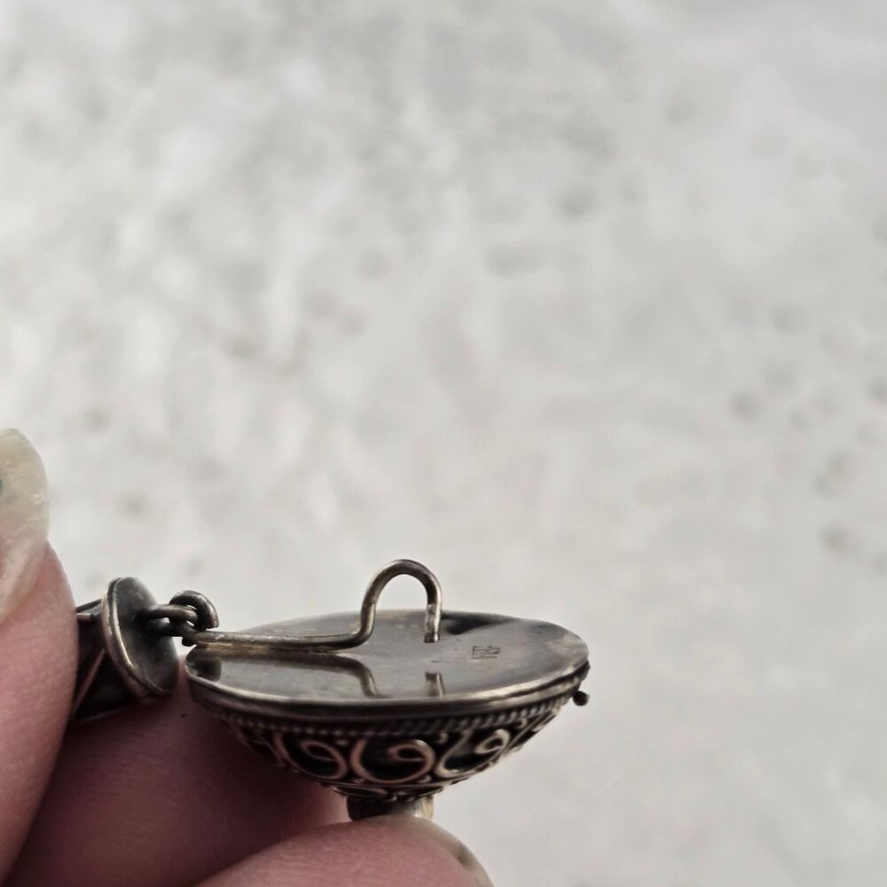Vintage Sterling Silver 925 Pendant Amethyst Gemstone & Dangling Charm Domed - Picture 8 of 9